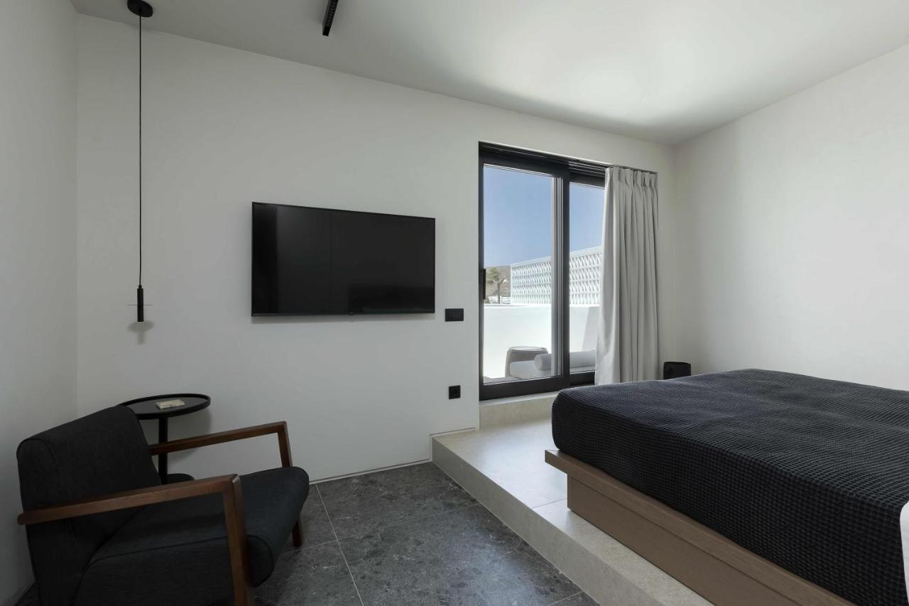 Cubic Mykonos Seafront Design Suites Орнос Экстерьер фото